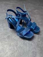 Metallicblaue Sommer Sandale in 38 Leipzig - Lindenthal Vorschau
