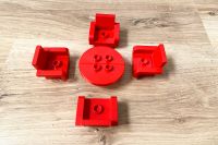 Lego Duplo 4 x rote Sessel / Stühle 1 x Tisch (Adventskalender) Nordrhein-Westfalen - Paderborn Vorschau