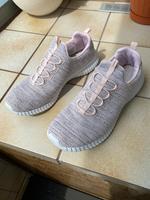 Skechers Sneaker Turnschuhe Sportschuhe 41 11 meliert grau rosa Berlin - Tempelhof Vorschau