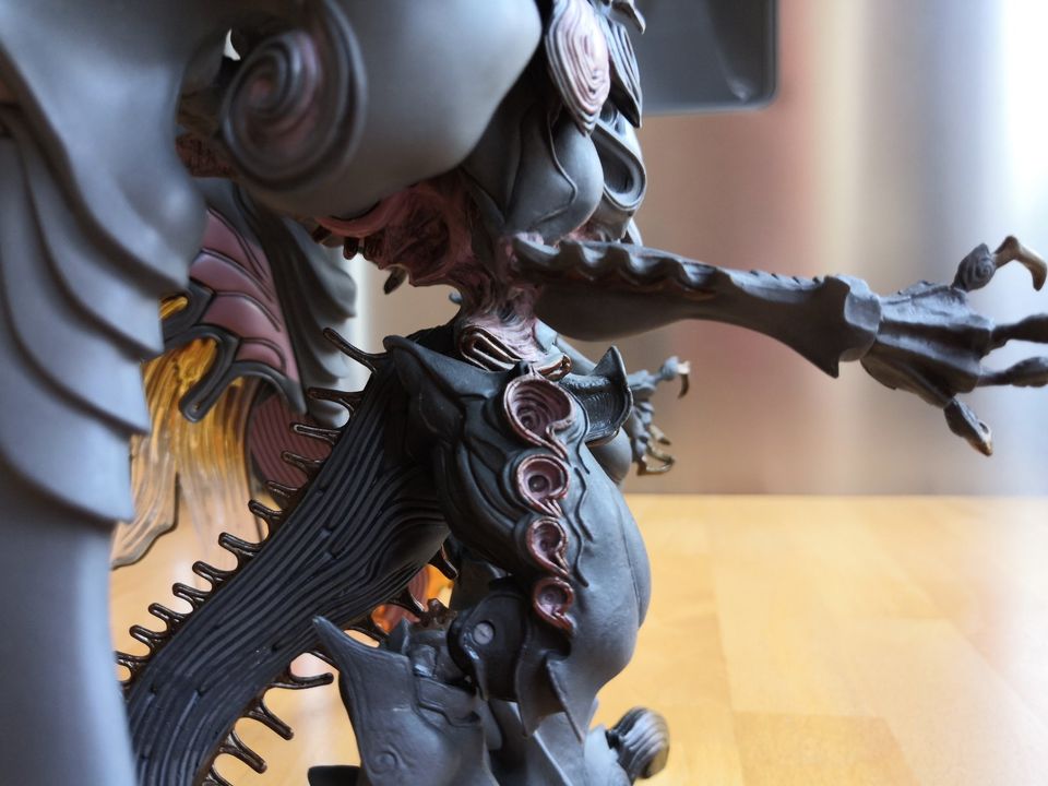 >Bahamut-Sin< Final Fantasy 7 Advent Children / ArtFX Figur in Leipzig