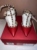 Valentino Garavani Rockstud ankle strap 40 NEU rot beige Pumps Bayern - Augsburg Vorschau