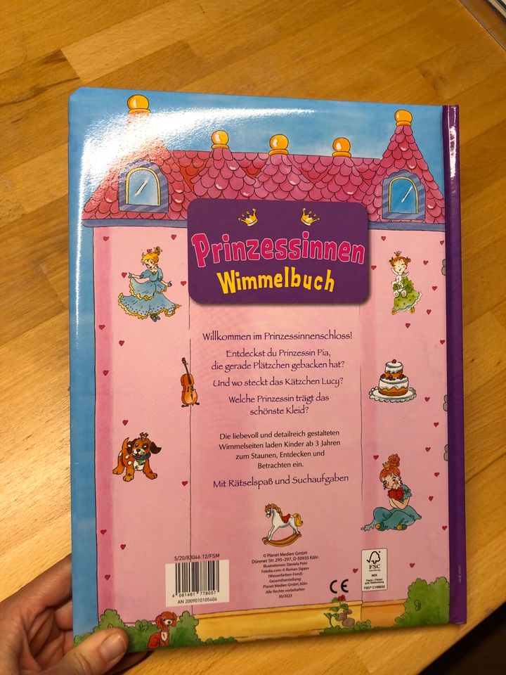 NEU Wimmelbuch Wimmel Buch Prinzessinnen in Bassum