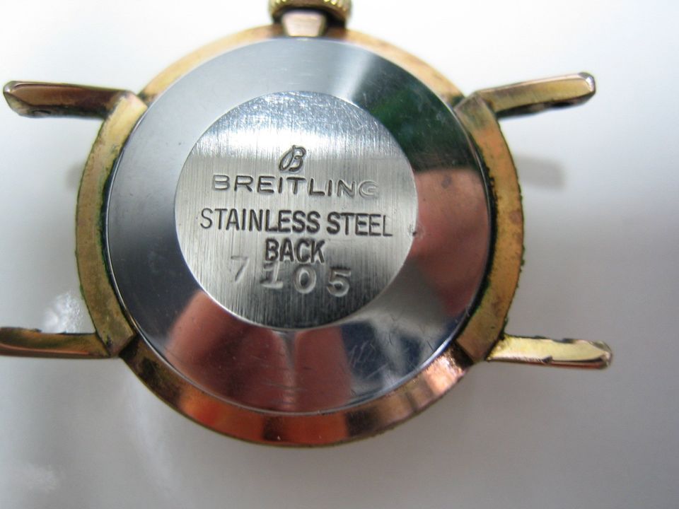 Sammlerstück: Sehr alte Uhr der Marke Breitling in Großhansdorf