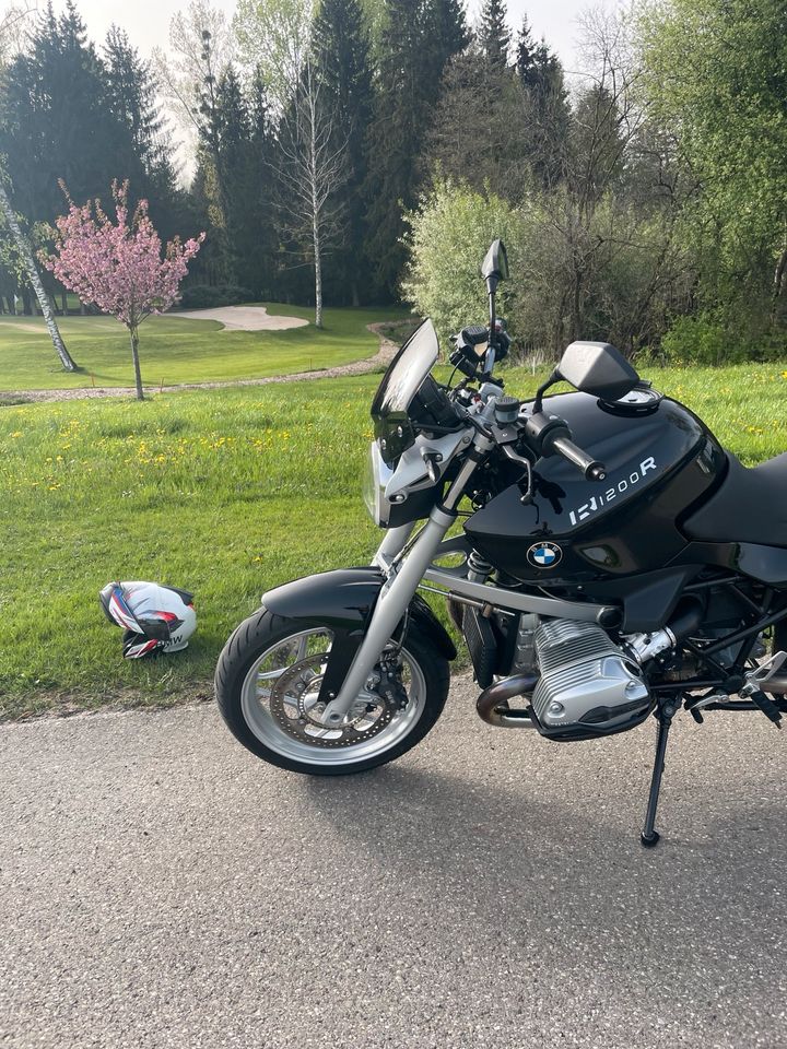 BMW R 1200 R in Wangen im Allgäu