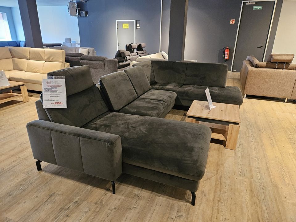 NEU Wohnlandschaft Couch Sofa 2x Sitztiefenverstellung Federkern in Bocholt
