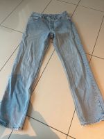 Zara Herren Jeans blau Gr 36 Straight-Fit-Jeans Männer Frankfurt am Main - Kalbach Vorschau