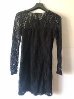 Kleid schwarz  langarm mit spitze  S Sachsen - Zittau Vorschau