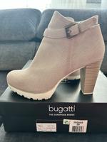 Stiefelette der Firma Bugatti in offwhite Hessen - Kassel Vorschau