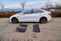 Tesla Model 3 Premium Innen-Fußmatten-Set, 3-teilig Nordrhein-Westfalen - Minden Vorschau