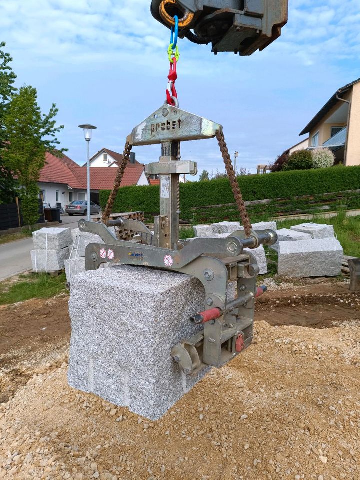 Trittstufenversetzzange Steinzange Probst Naturstein Betonblock in Kelheim