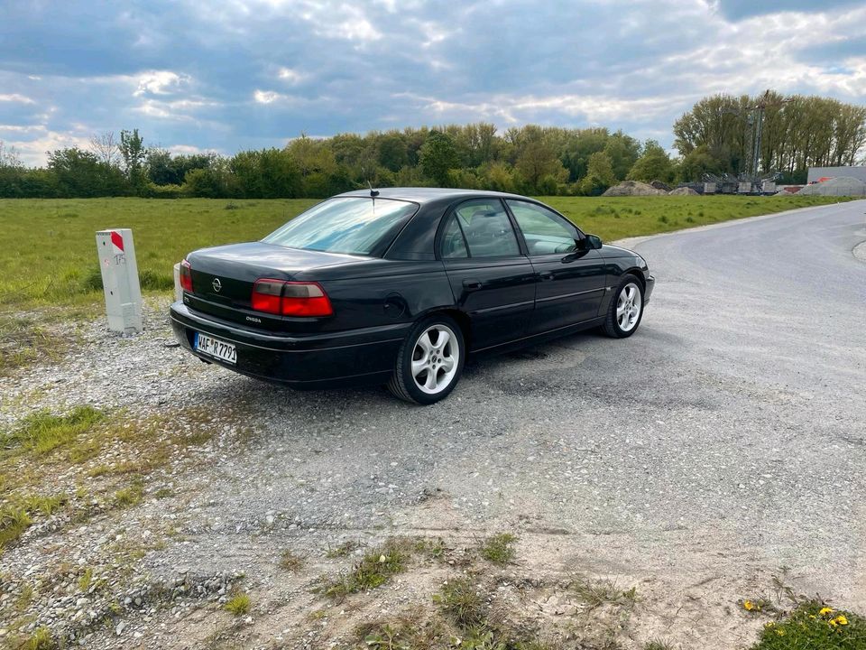 Opel omega 3,2l v6 in Beckum