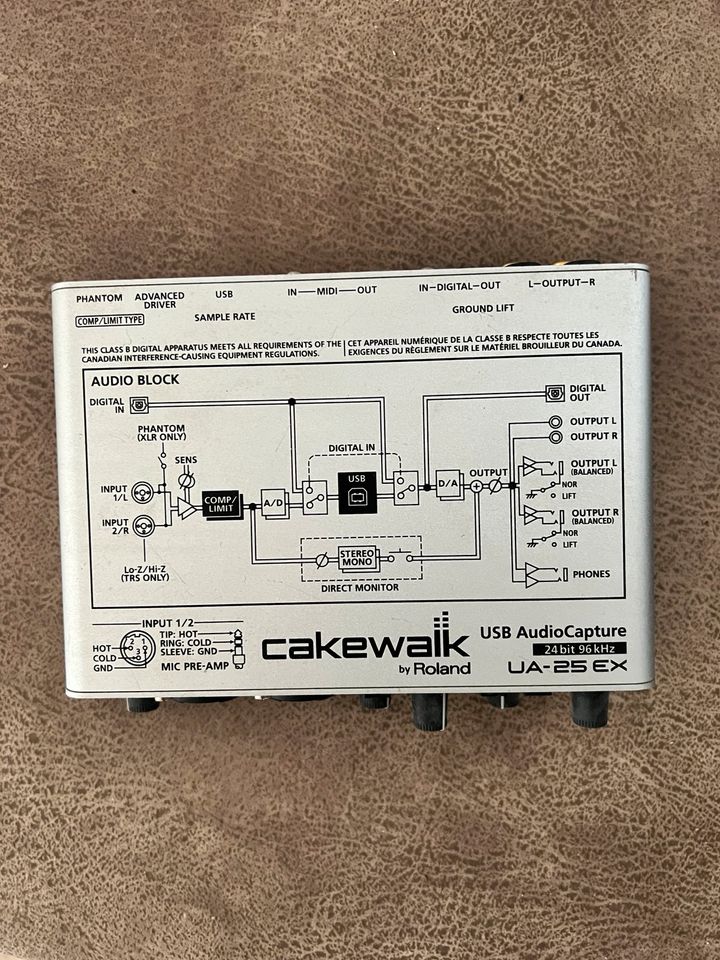 Roland Cakewalk Interface USB 2.0 UA-25 EX in Schönefeld