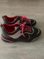 Esprit Damen Schuh Sneaker Gr 40 ungetragen grau pink Niedersachsen - Braunschweig Vorschau