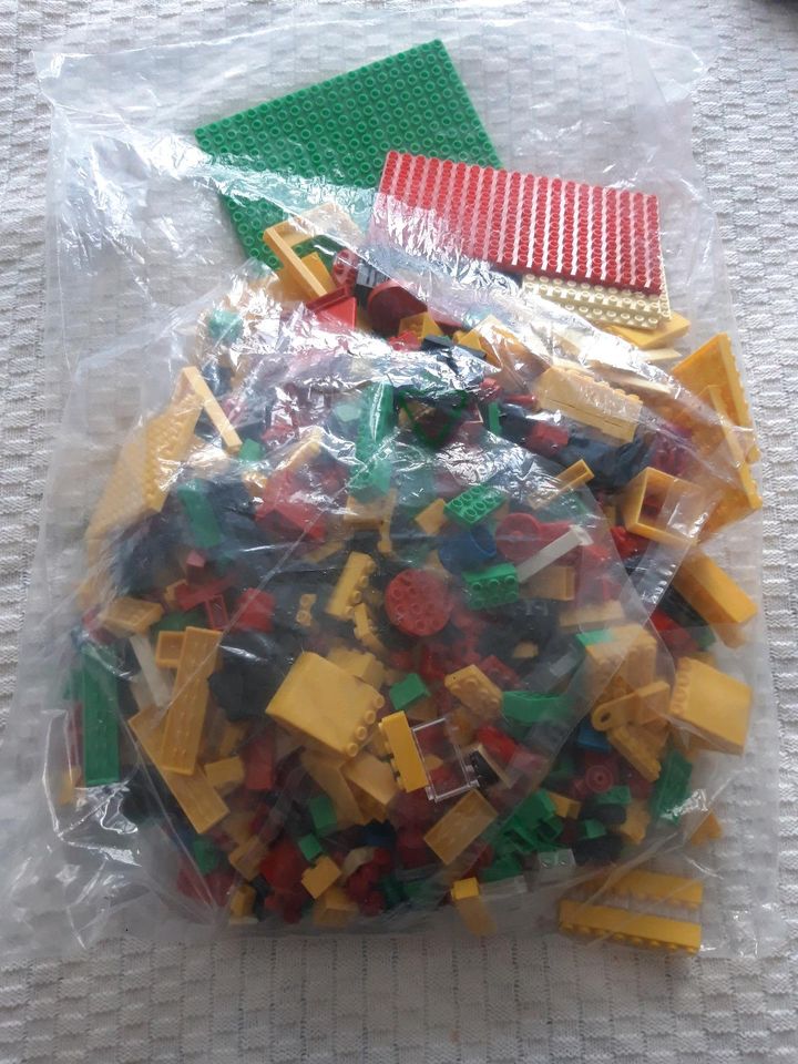 DDR-Lego Steckbausteine Klemmbausteine 1,5 kg in Hohen Neuendorf