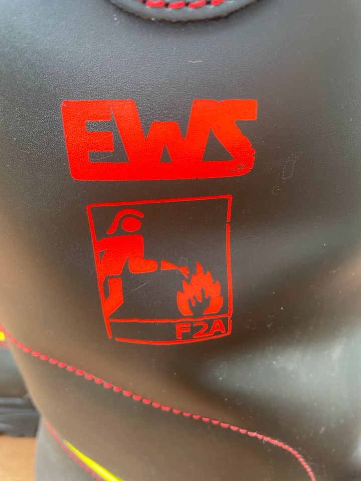 Neu! EWS Stiefel, 46, Stahlkappe, F2a, Feuerwehr in Wiehl