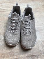 Damen Schuhe zu verschenken Gr.39 Hessen - Bad Camberg Vorschau