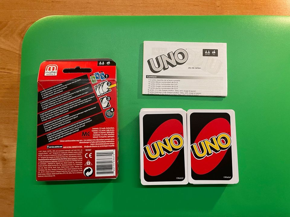 5 Bicycle Kartendecks + UNO. Dazu 5 weitere Decks geschenkt in Wanderup