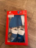 Nike Body Mütze Socken Gr. 6-12 m Bayern - Bayreuth Vorschau