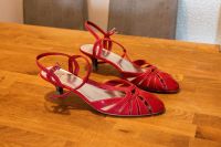 Pumps von Esprit Gr. 40 Keira T-Strap rot Essen - Karnap Vorschau