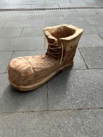 Stiefel aus Holz ( Handarbeit ) Blumentopf Nordrhein-Westfalen - Lohmar Vorschau