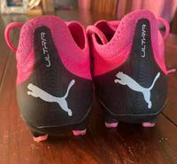 Puma Ultra Fußballschuhe pink Gr. 41 Saarland - Kleinblittersdorf Vorschau