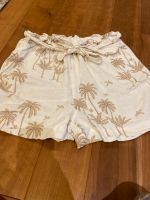 H&M Desmond&Dempsey Leinen Shorts Damen beige Palmen Gr.40 Bayern - Kösching Vorschau