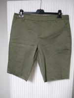 Yessica Damen Shorts Hose gr. 44 XL grün Stoffhose neu Bayern - Grafenau Vorschau