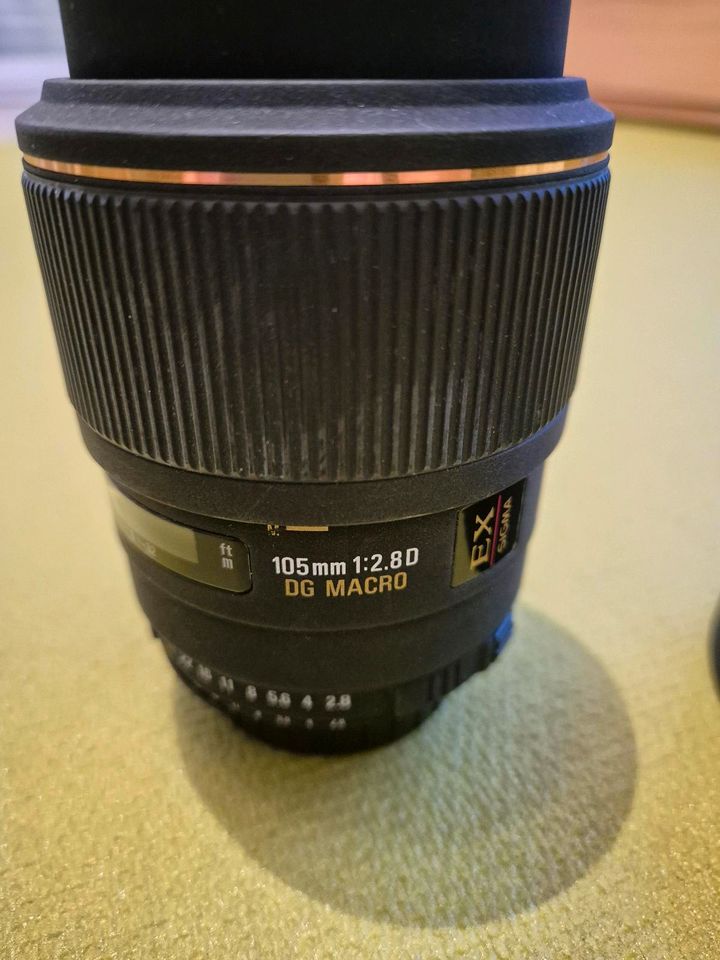 Sigma 105mm 1:2,8 D, DG Macro für Nikon in Ganderkesee