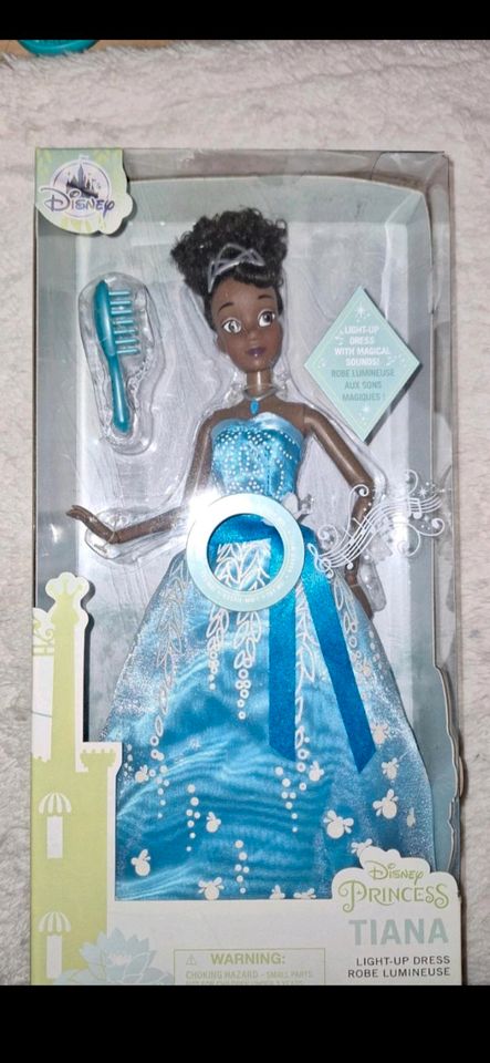 Disney Store Tiana  Barbie Puppe mit Melodie+leuchtet neu in Essen