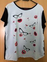 Shirt Bluse Gr. L sommerlich leicht bequem Sachsen - Radebeul Vorschau