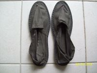 espandrilles Schuhe schmal Gr. 43 grau Sachsen - Radeburg Vorschau