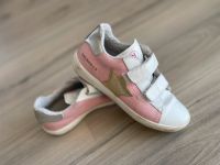 Naturino 4.0 Sneaker weiß rosa 32 mit Stern Schuhe Nordrhein-Westfalen - Krefeld Vorschau