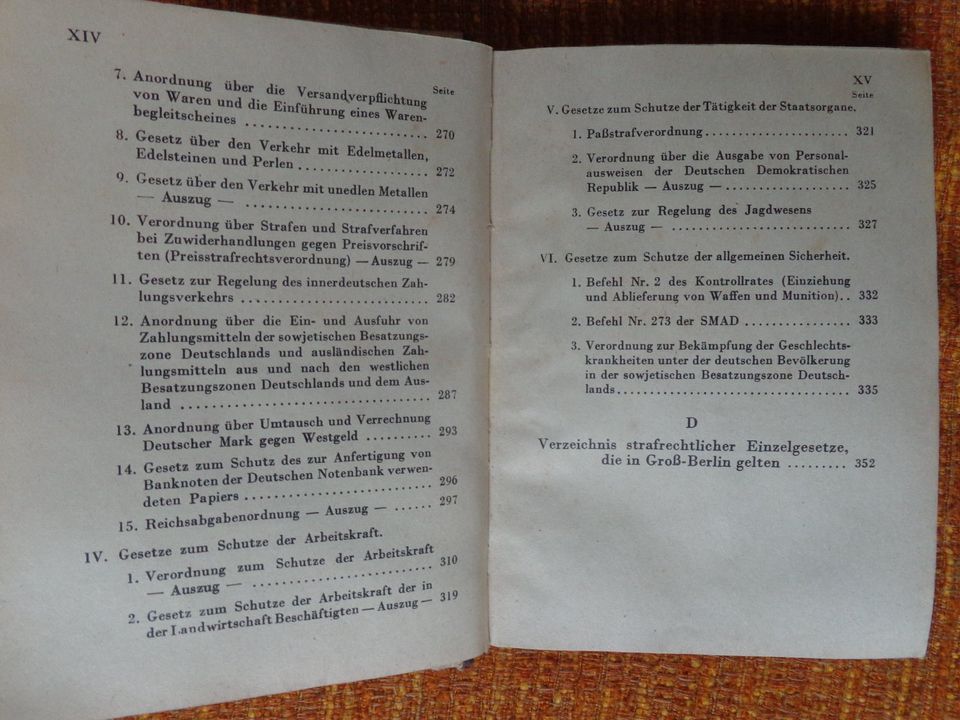 StGB und andere Strafgesetze 1954 , DDR in Bad Muskau