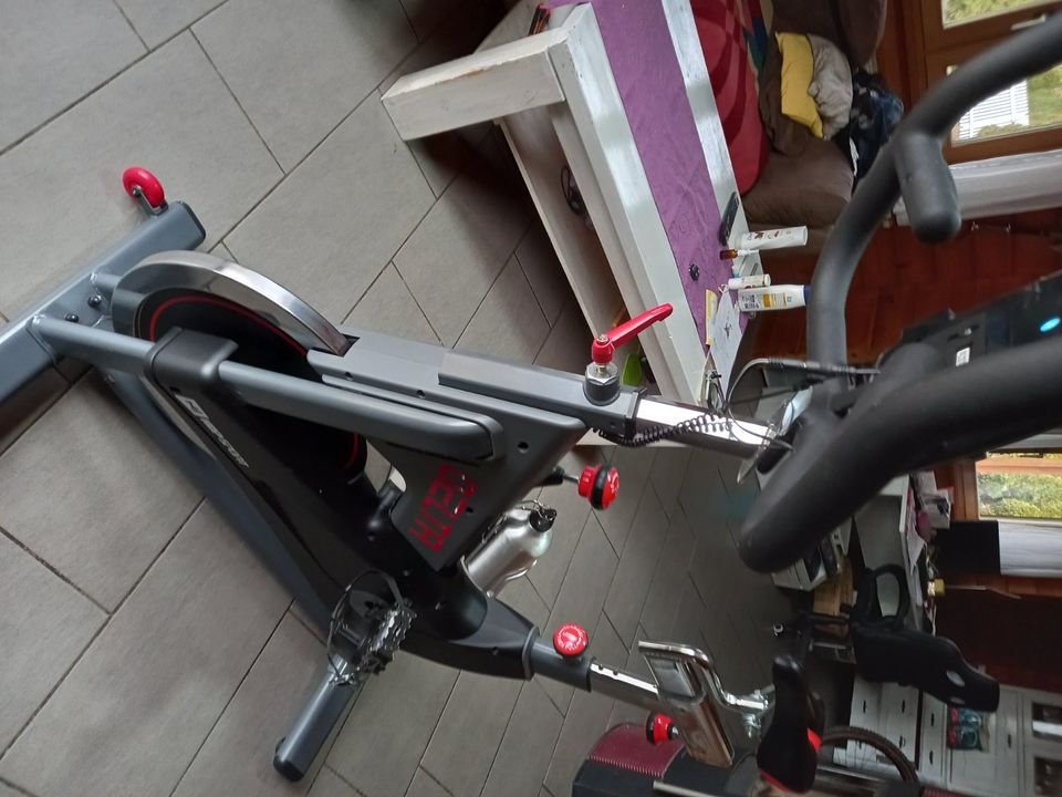 Heimtrainer Delta Hs0651C Neupreis 470 Euro in Hilzingen