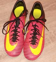 Verkaufe 1 Paar Fußballschuhe für Herren Größe 40,5 Hessen - Bad Wildungen Vorschau