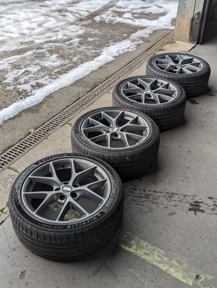 BBS Himalaya 18 Zoll 245 40 18 Zoll 5x114 Hyundai I30N Ringtool in Attendorn