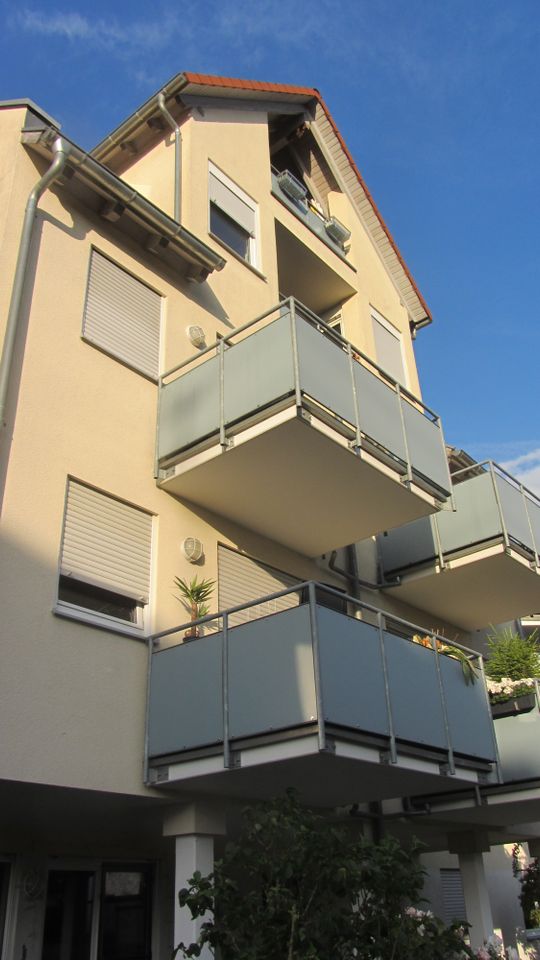 Schöne 2-Zimmer-Wohnung mit Balkon und Einbauküche in Sulz-Holzha in Sulz