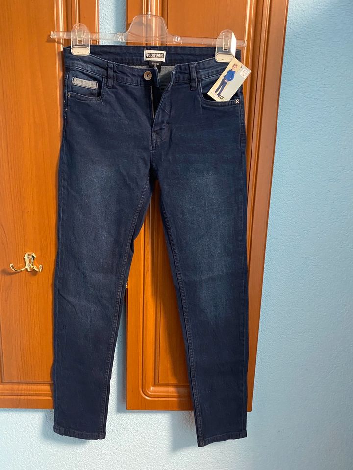 Jeanshose neu Jungen Hose Gr. 158 in Göttingen