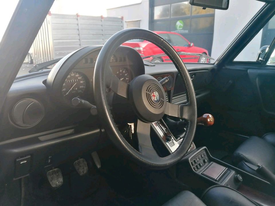 Alfa Romeo Spider Cabrio / 59.700 KM / H-KENNZEICHEN  / TÜV NEU in Böblingen
