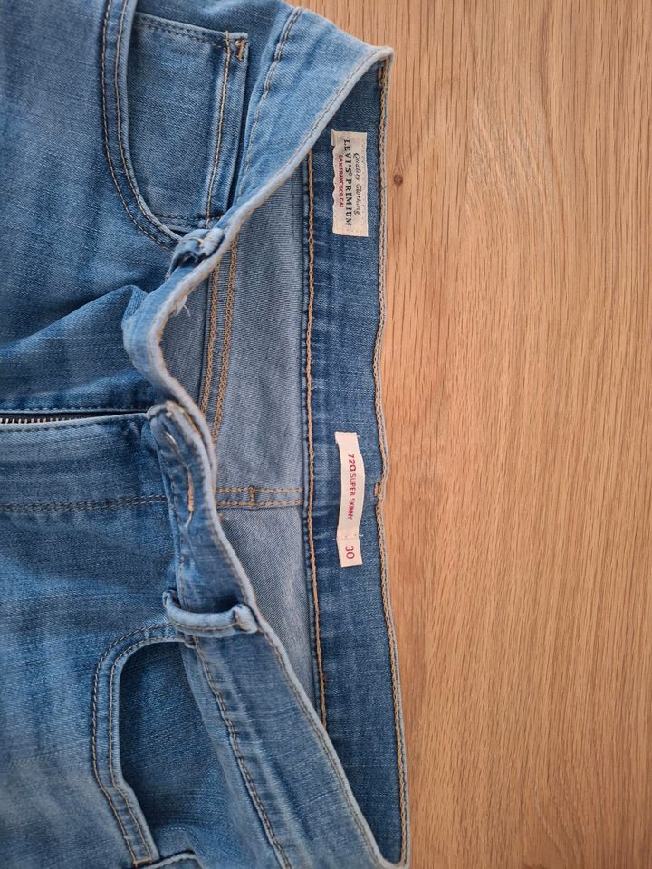 Levis Jeans in Eschborn