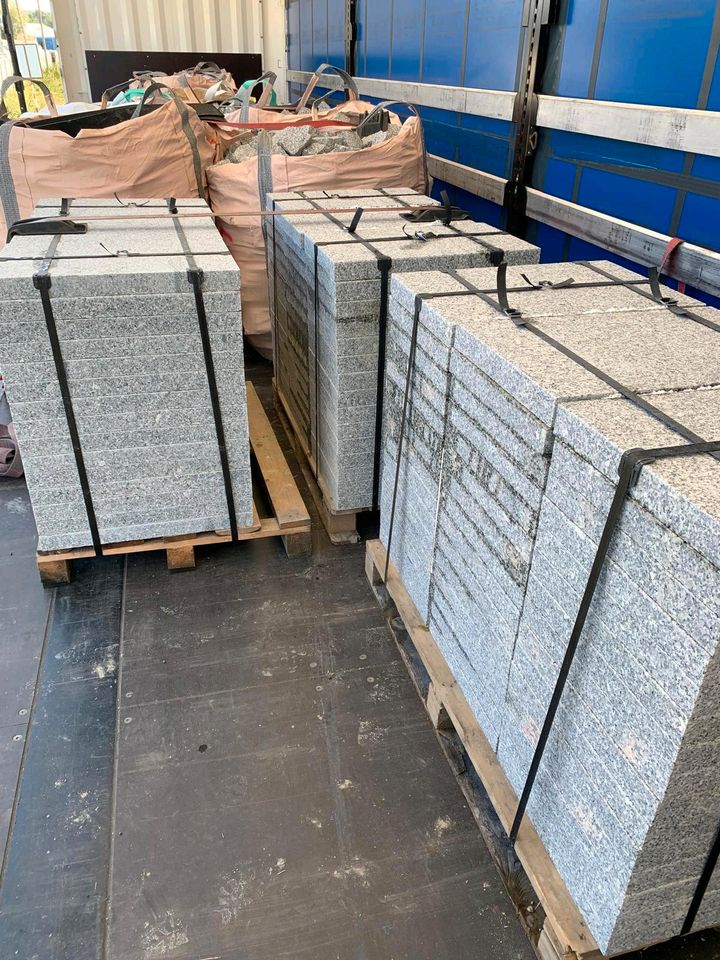 Granit Pflaster GRAU SCHWARZ ROT 7/8 -- 8/11 -- 15/17 / 24 Tonnen in Zwickau