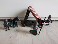 Playmobil Figuren Raubritter mit Sturmwagen Nordrhein-Westfalen - Würselen Vorschau