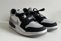 Nike Air Jordan Legacy low gr.43 Nordrhein-Westfalen - Beelen Vorschau