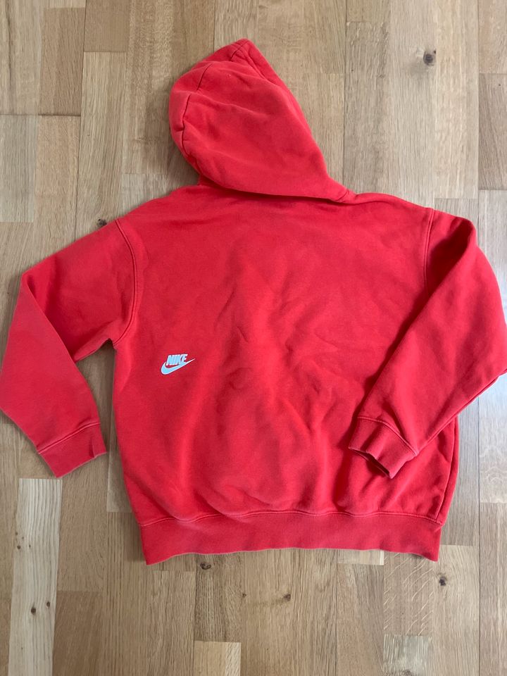 Nike Kapuzenpulli in Bohmte