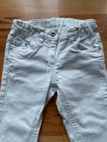 Jeans C&A Mädchen weiß festlich Gr. 140 Sachsen - Heidenau Vorschau