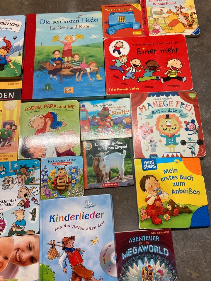 Kinderbücher Babybücher in Berlin