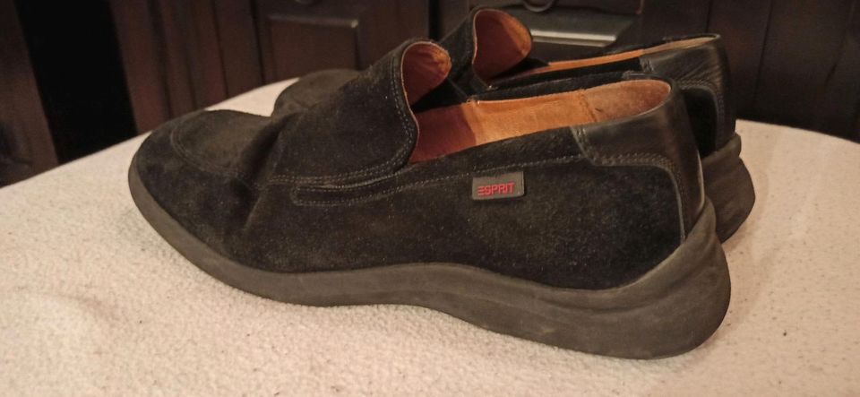 Esprit Wildleder Loafer Slipper Herrenschuhe schwarz Gr. 44 in Hückeswagen