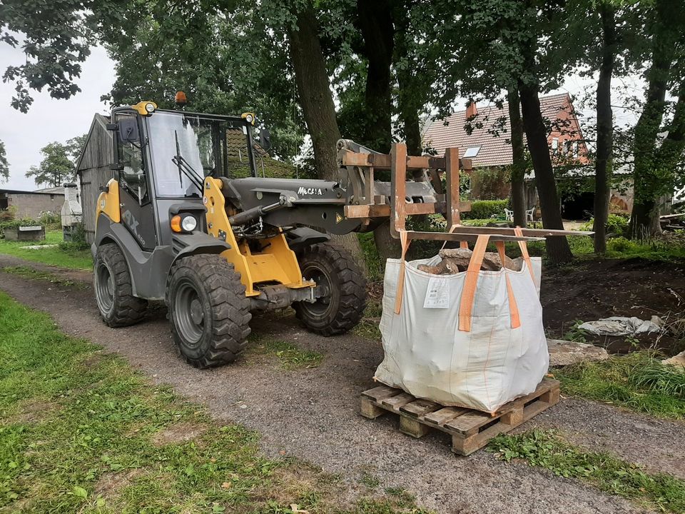 Radlader mieten leihen Pflaster Sand Schutt Bau Landwirtschaft in Berne