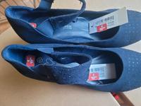 Pumps blau mit Strasssteinchen Gr.40 Niedersachsen - Wietze Vorschau