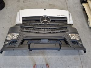Spoiler Mitte passend für Mercedes Benz Actros MP1 Stoßstange